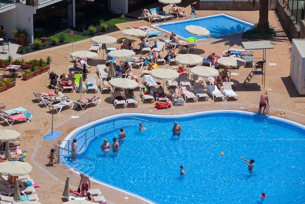 Grupotel Revoli 푸에르토리코 외부 사진